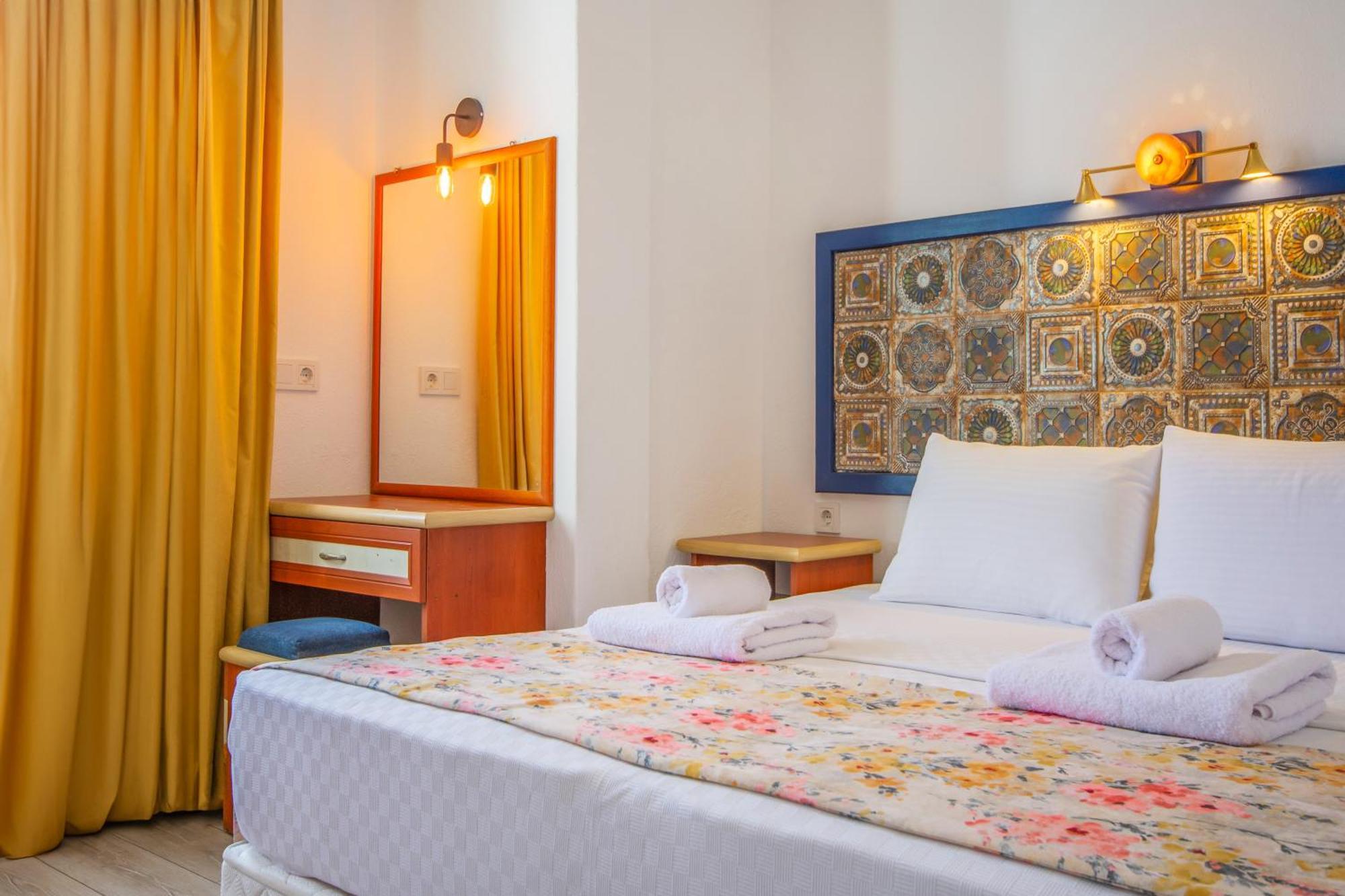 Oezguem Suite Otel Датча Экстерьер фото